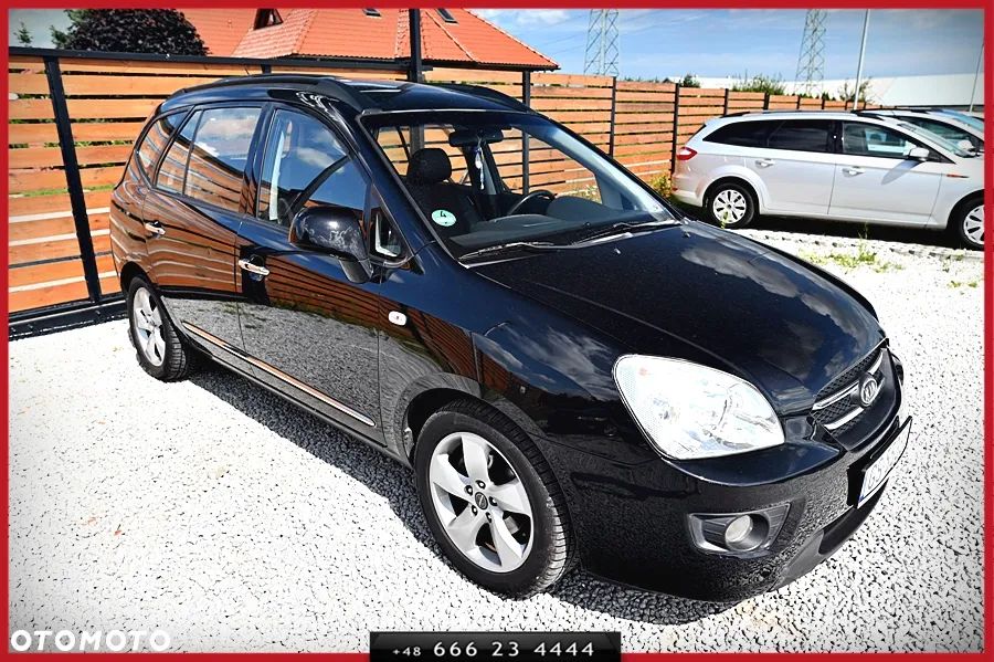 Kia Carens 2.0 CRDi Tour - 8