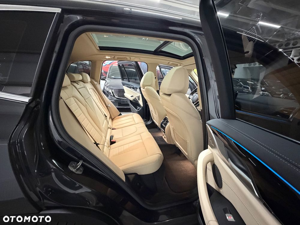 BMW iX3 80kWh Impressive - 20