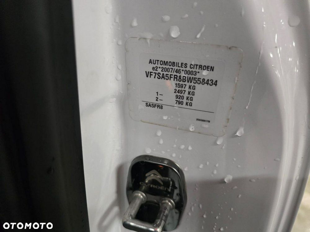 Citroën DS3 1.6 THP SportChic - 12