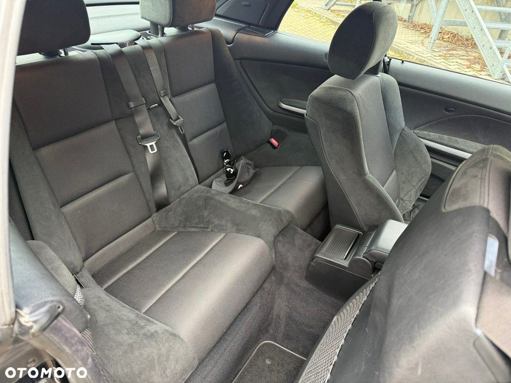 BMW Seria 3 330 Ci Edition Sport - 12