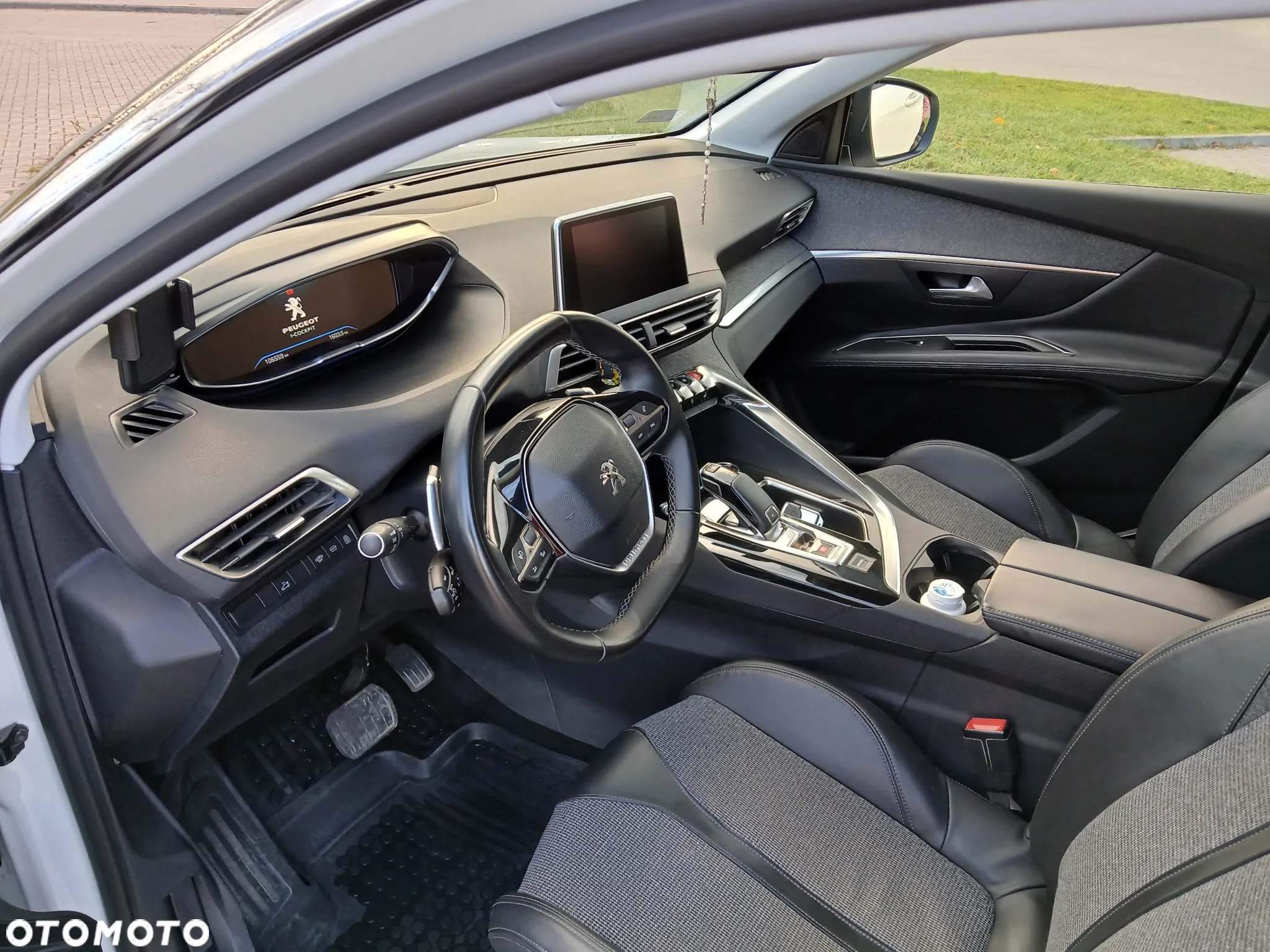 Peugeot 3008 - 10