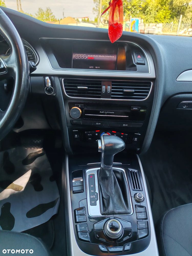 Audi A4 Avant 2.0 TDI Multitronic - 17