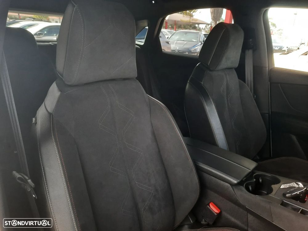DS DS7 Crossback E-Tense Performance Line+ EAT8 - 28