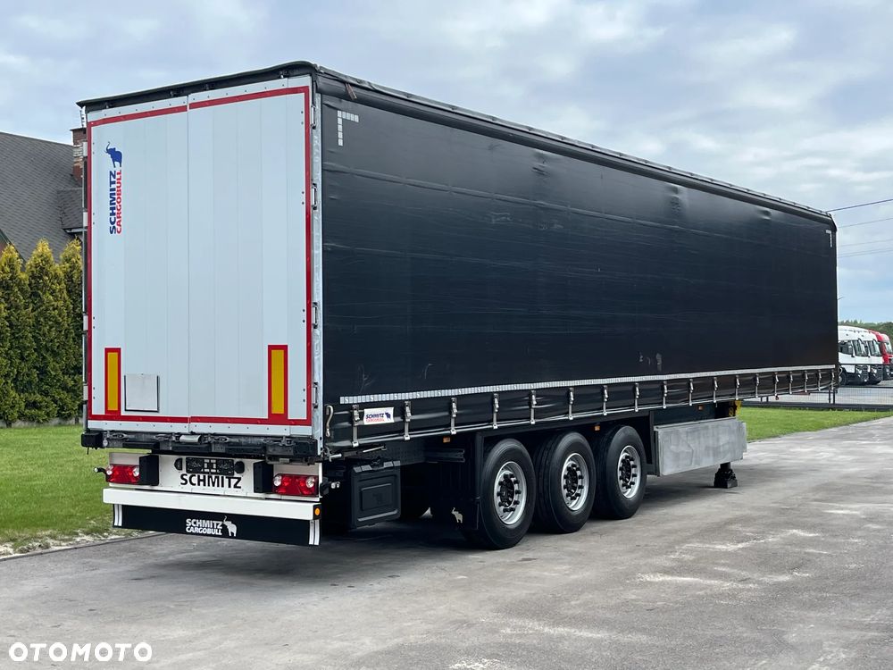 Schmitz Cargobull SCB / 2022 / FIRANKA/ NOWE OPONY / NOWE KLOCKI/ OS PODNOSZONA / KOSZ PALETOWY / CERTYFIKAT XL / ZADBANA - 1