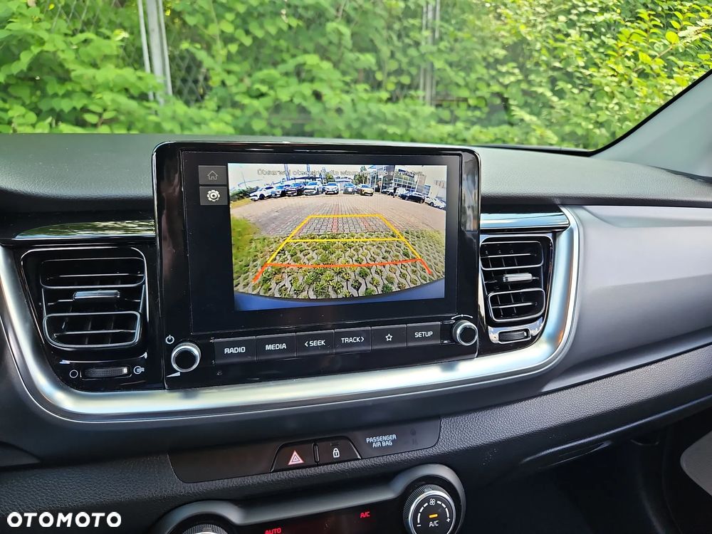 Kia Stonic 1.0 T-GDI L - 22