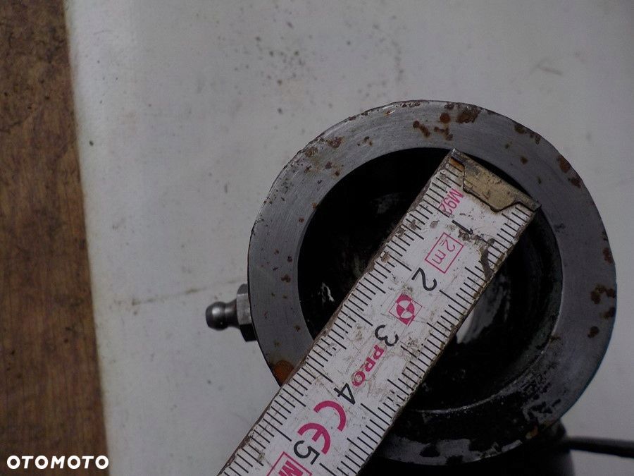 SIŁOWNIK HYDRAULICZNY NOWY - 4