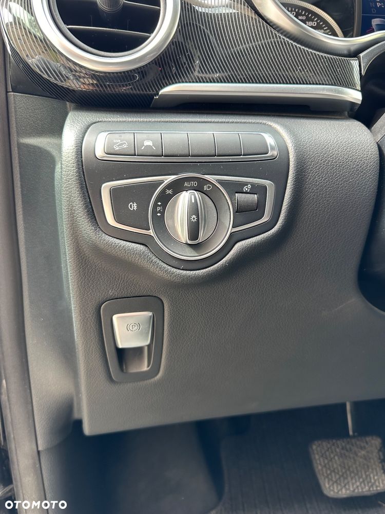 Mercedes-Benz Klasa V 250 d 4-Matic Exclusive 7G-Tronic - 15