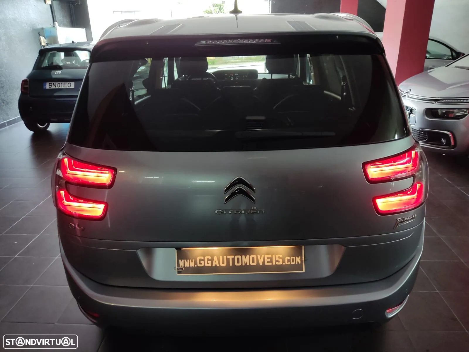 Citroën Grand C4 Spacetourer 1.2 PureTech Feel - 18