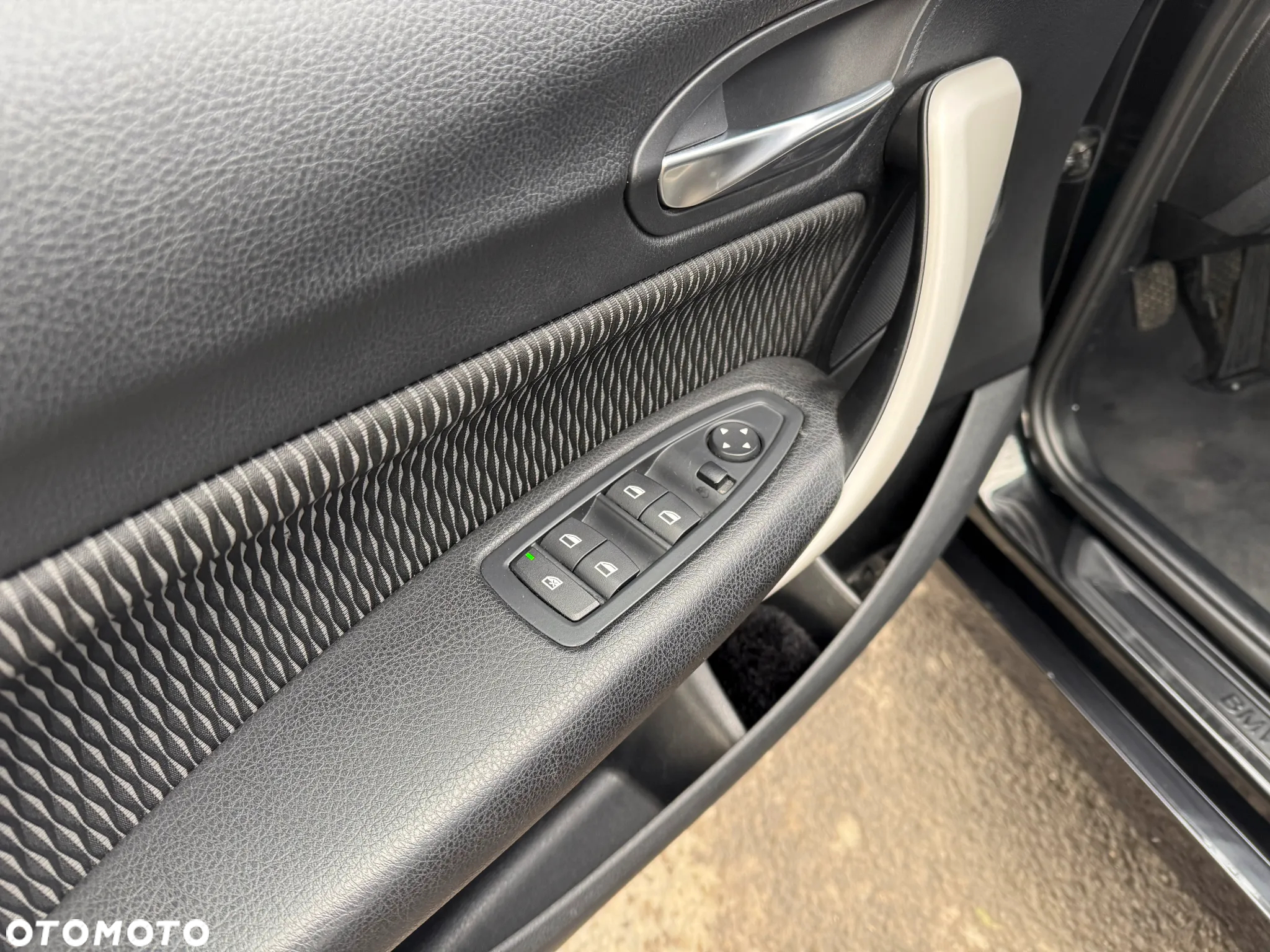 BMW Seria 1 116d - 29