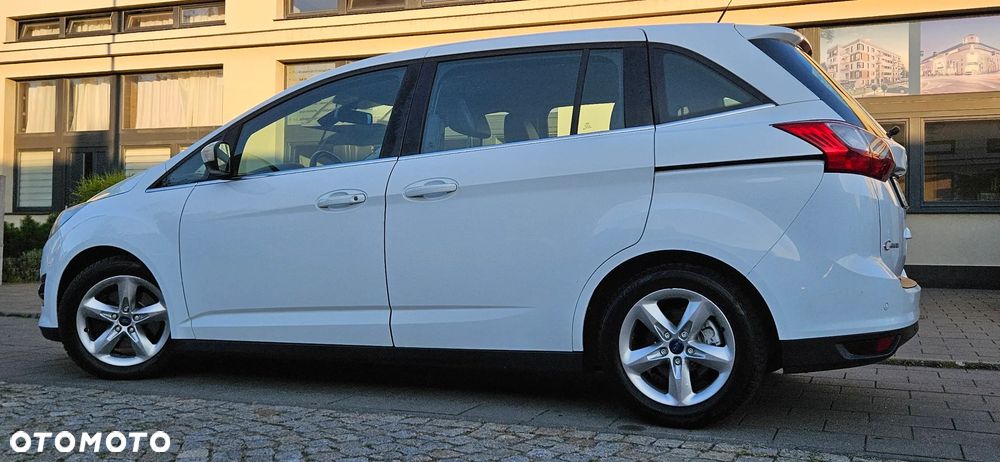 Ford Grand C-MAX 1.6 TDCi Titanium - 26