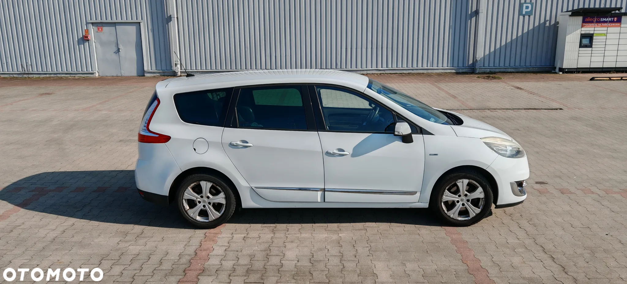 Renault Grand Scenic - 5