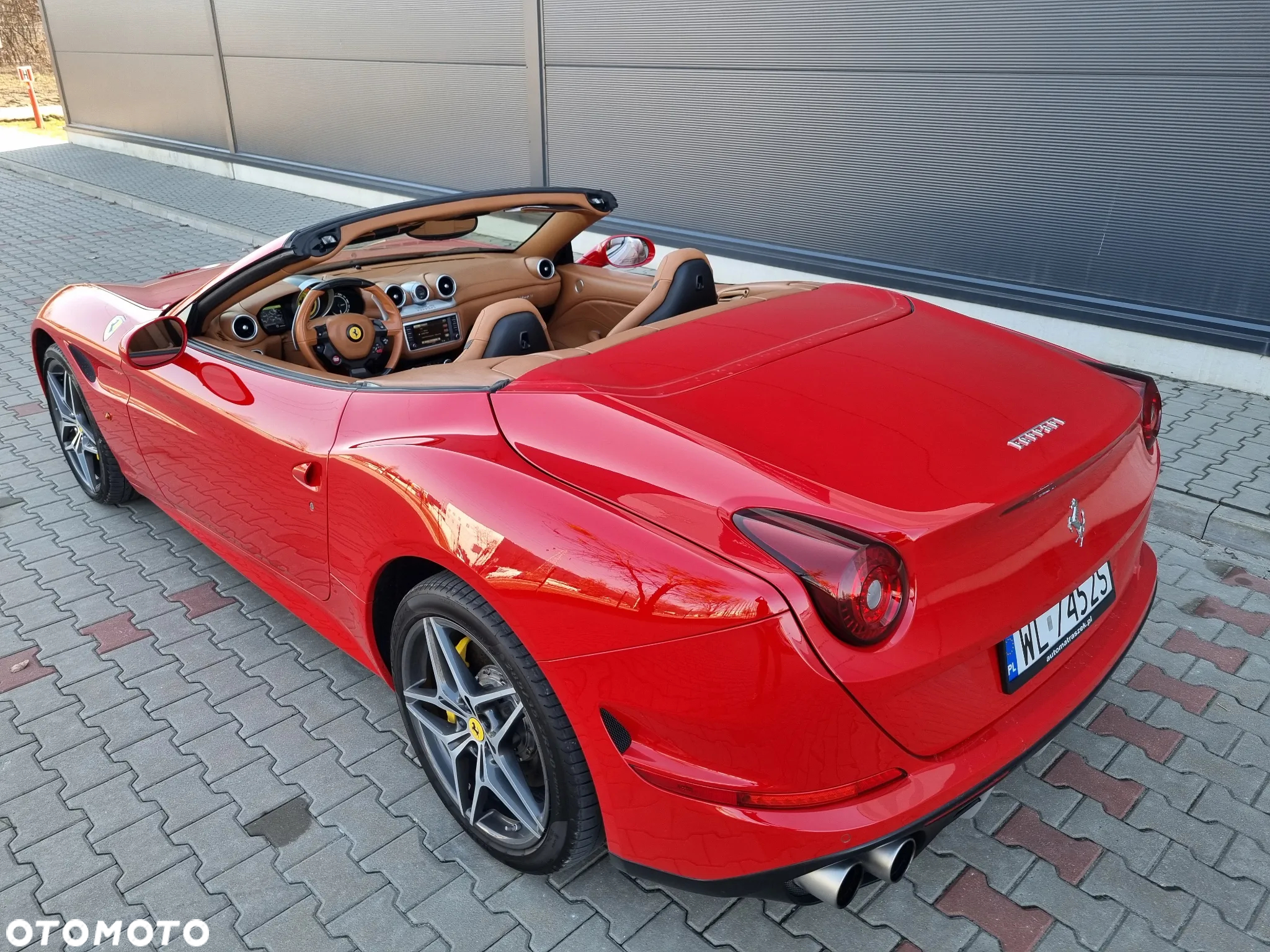 Ferrari California T - 9