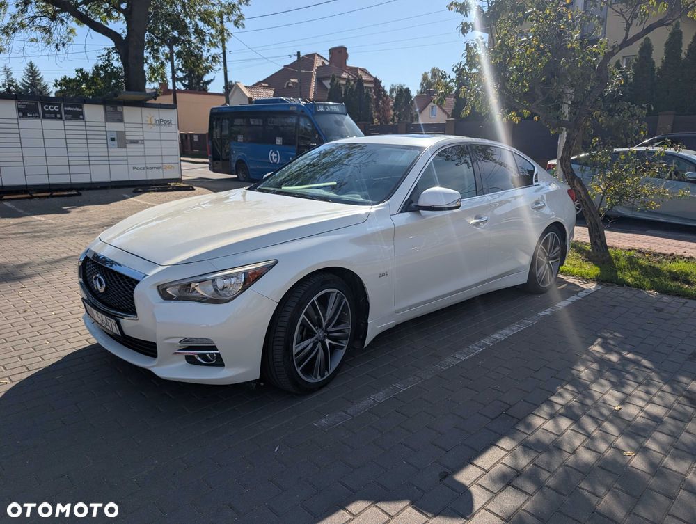 Infiniti Q50