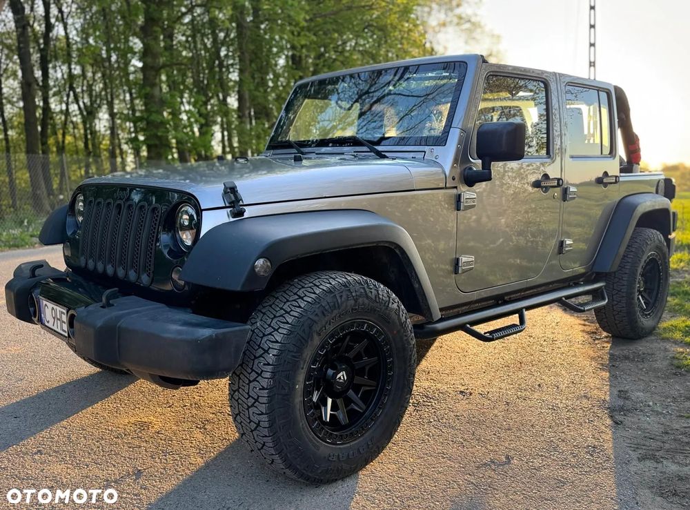 Jeep Wrangler - 2