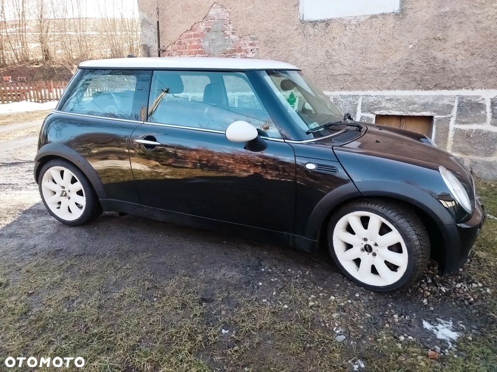 MINI Cooper Standard - 3