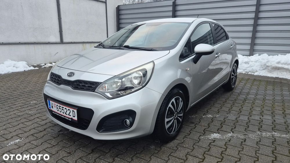 Kia Rio 1.2 Attract - 2