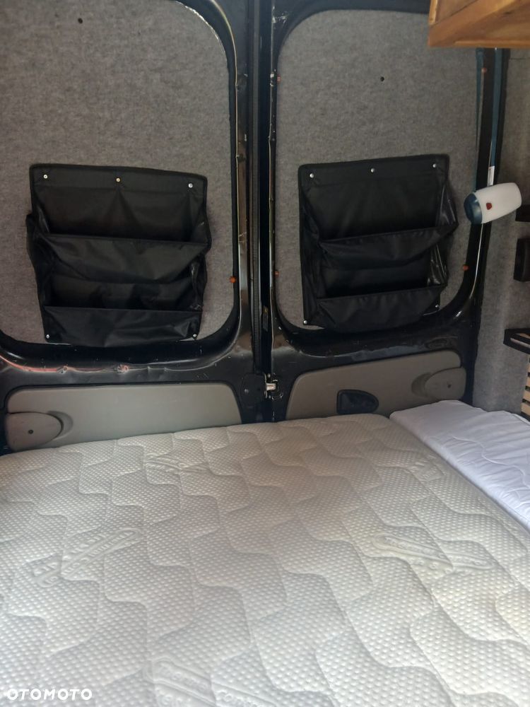Opel Vivaro - 29