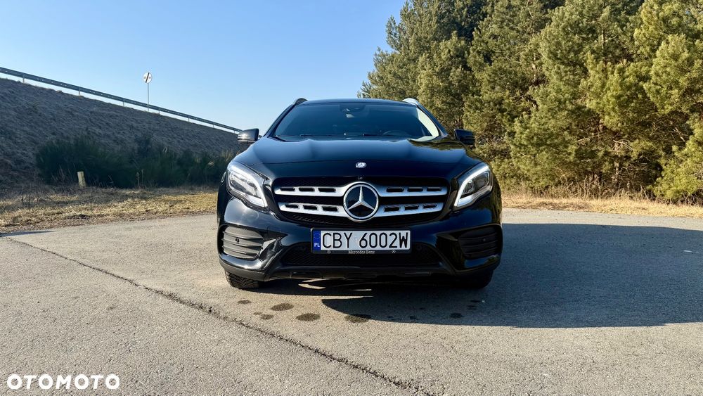 Mercedes-Benz GLA 250 4Matic 7G-DCT AMG Line - 2