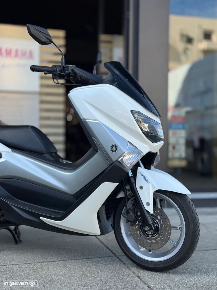 Yamaha NMAX - 8