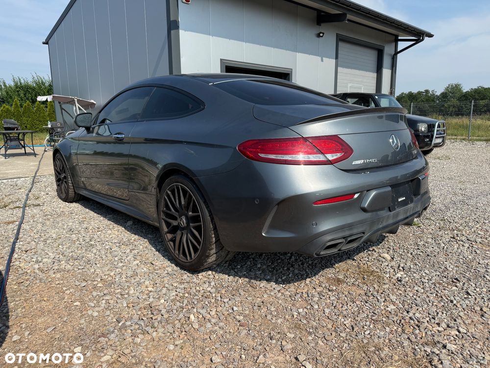 Mercedes-Benz Klasa C AMG 63 - 3
