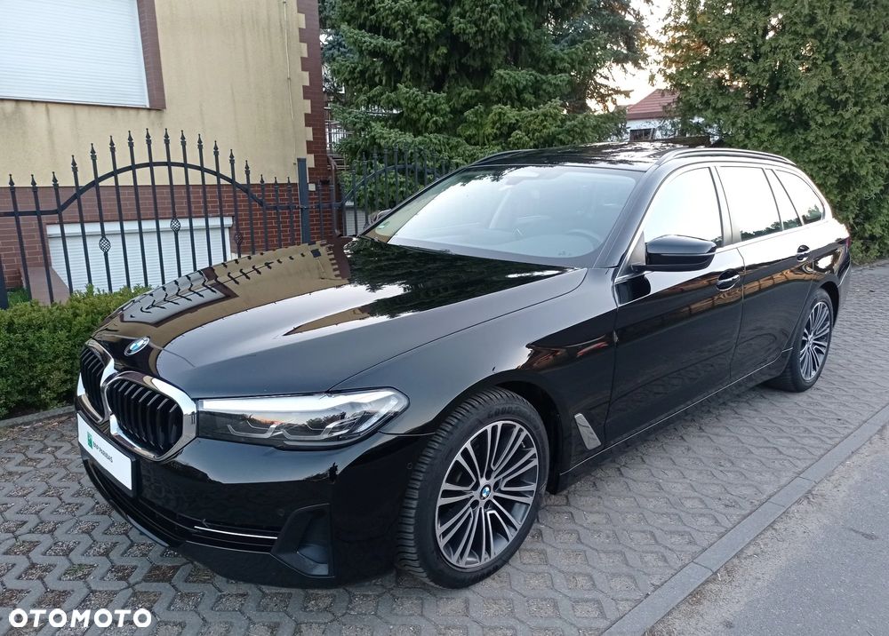 BMW Seria 5 520d Luxury Line sport - 10