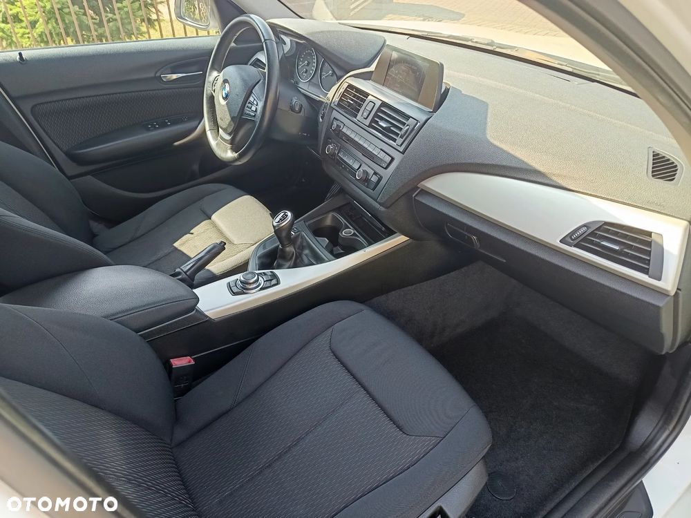 BMW Seria 1 - 10
