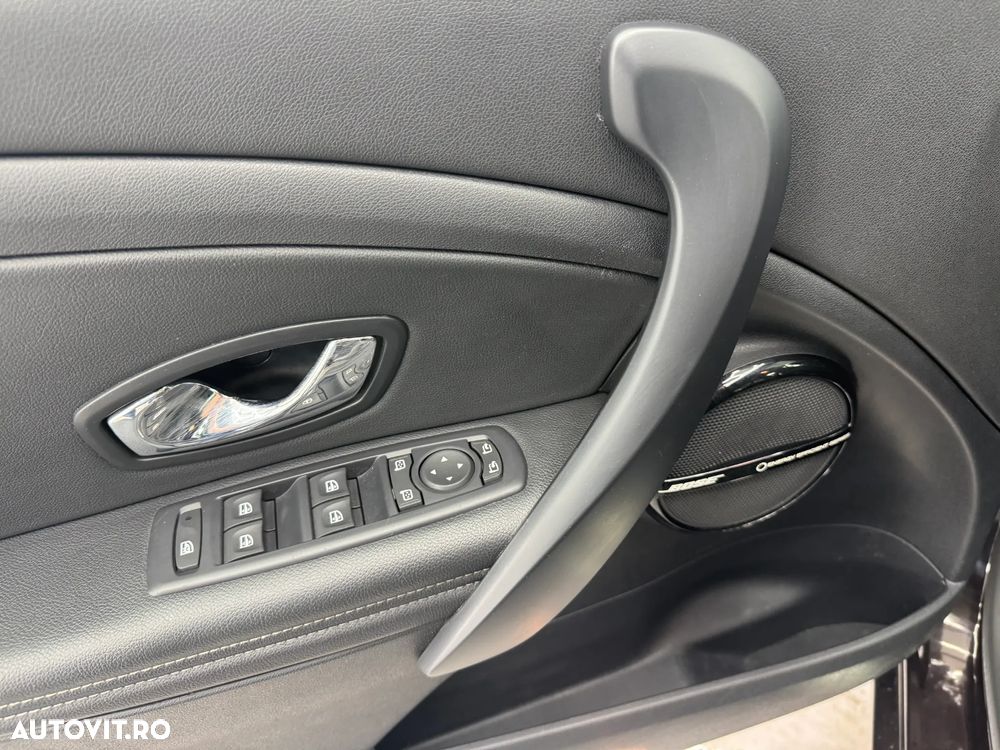 Renault Megane ENERGY dCi 130 Start & Stopp Bose Edition - 25
