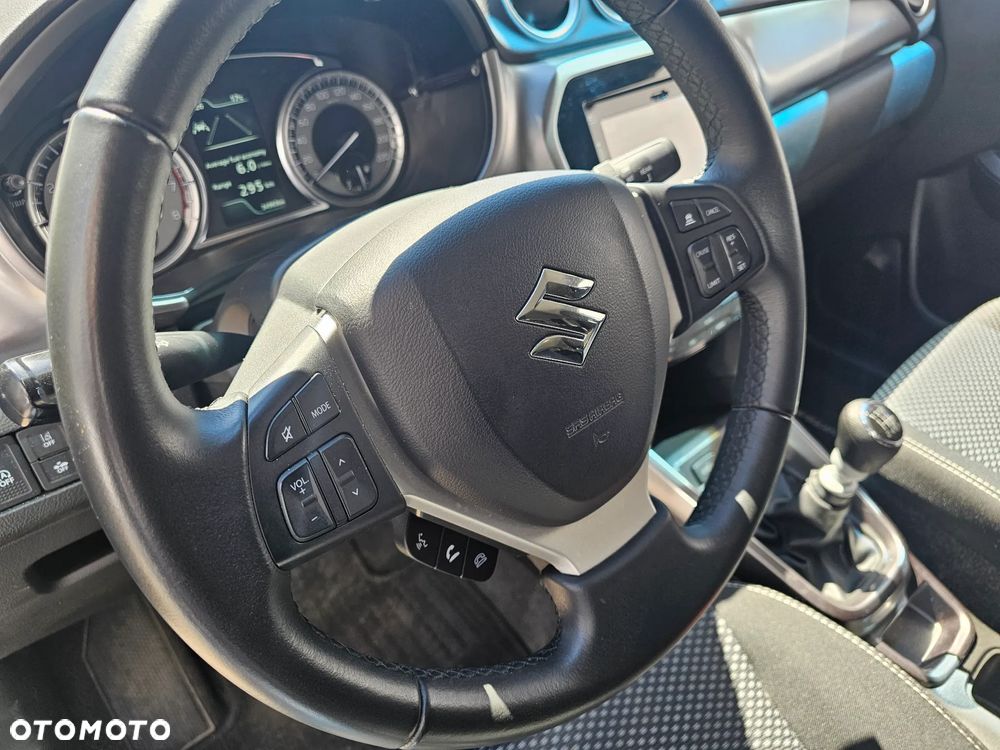 Suzuki Vitara 1.4 Boosterjet SHVS Premium 2WD - 12