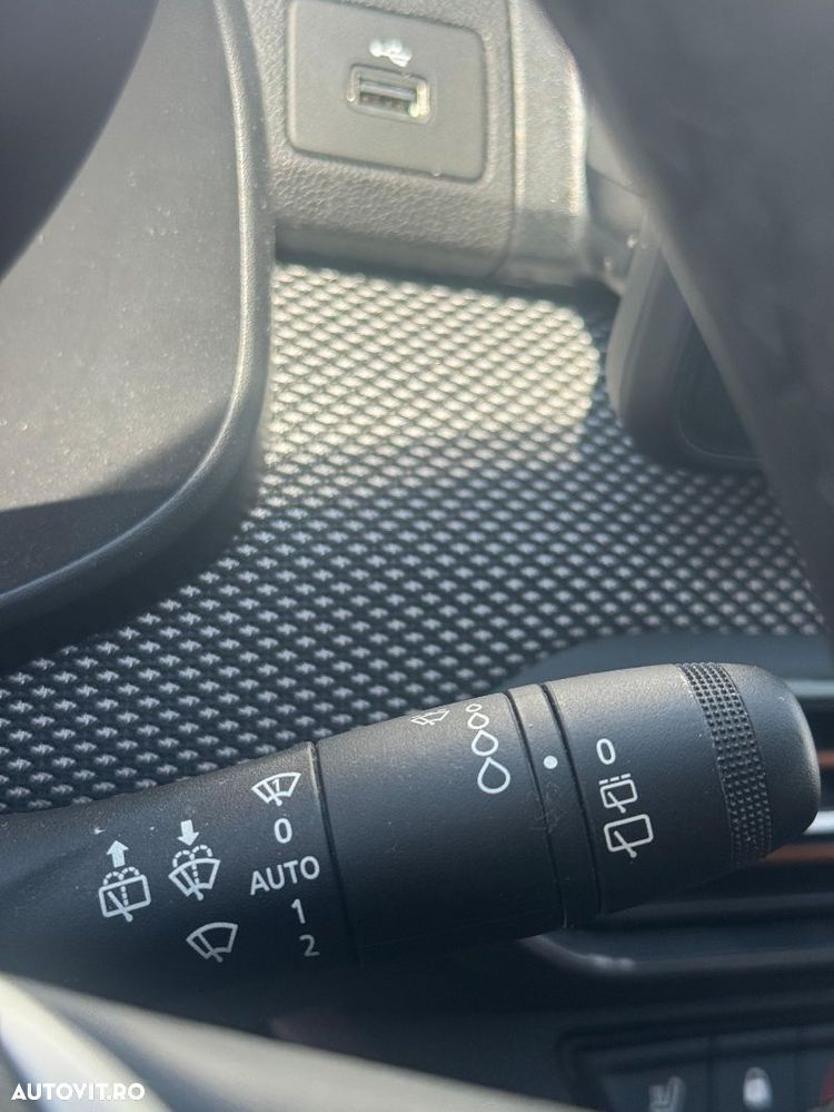Dacia Sandero - 18