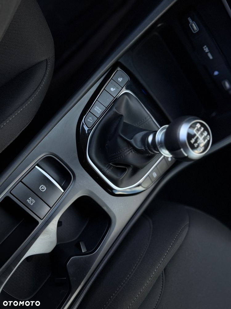 Hyundai Tucson 1.6 T-GDi 48V-Hybrid 2WD Trend - 14