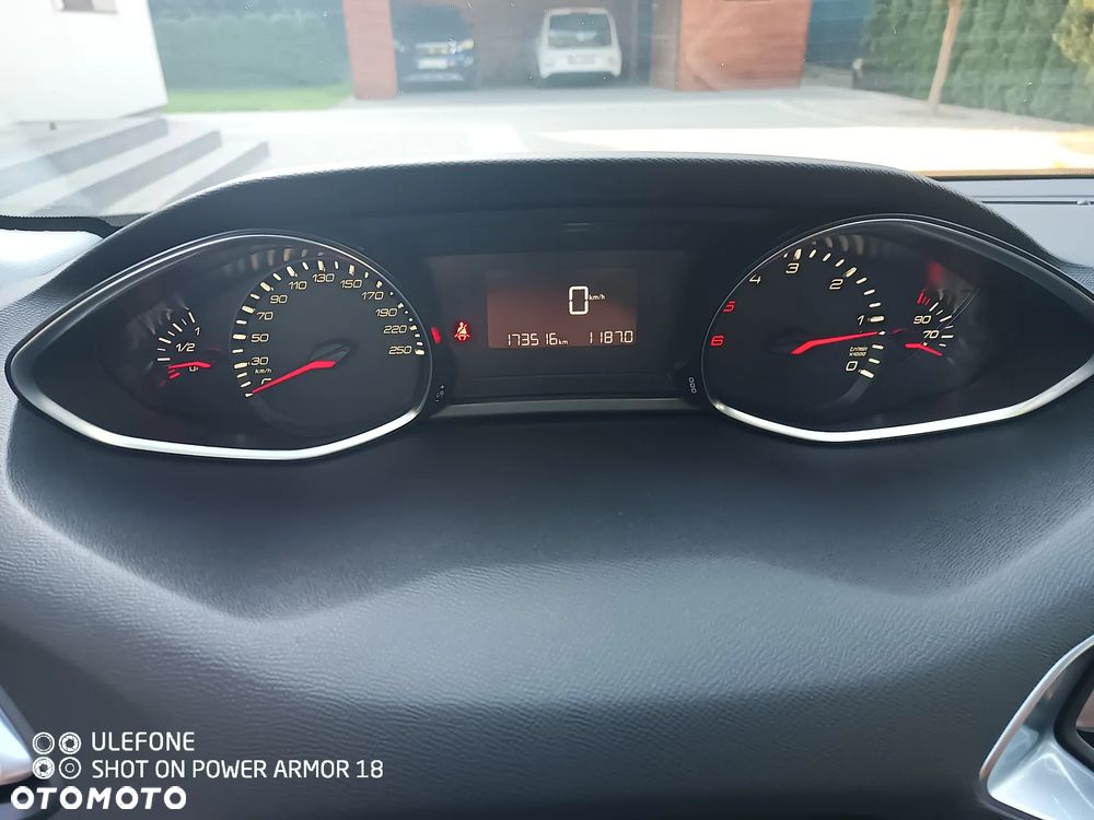 Peugeot 308 1.6 BlueHDi Active S&S - 11