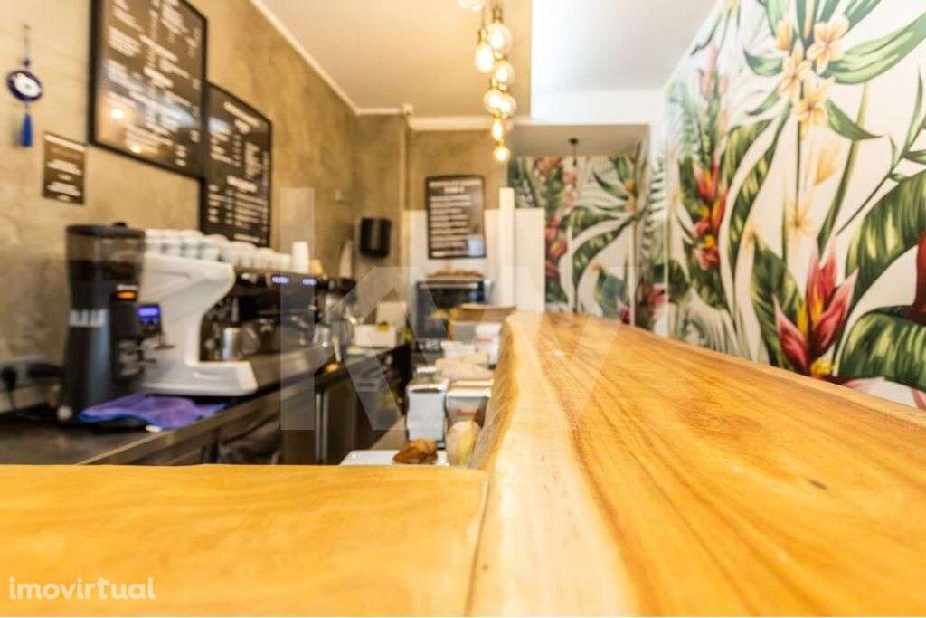 Loja em funcionamento Santo António Caparica - Grande imagem: 3/24