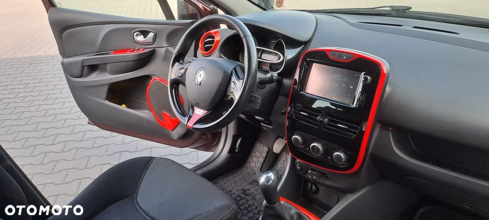 Renault Clio - 13