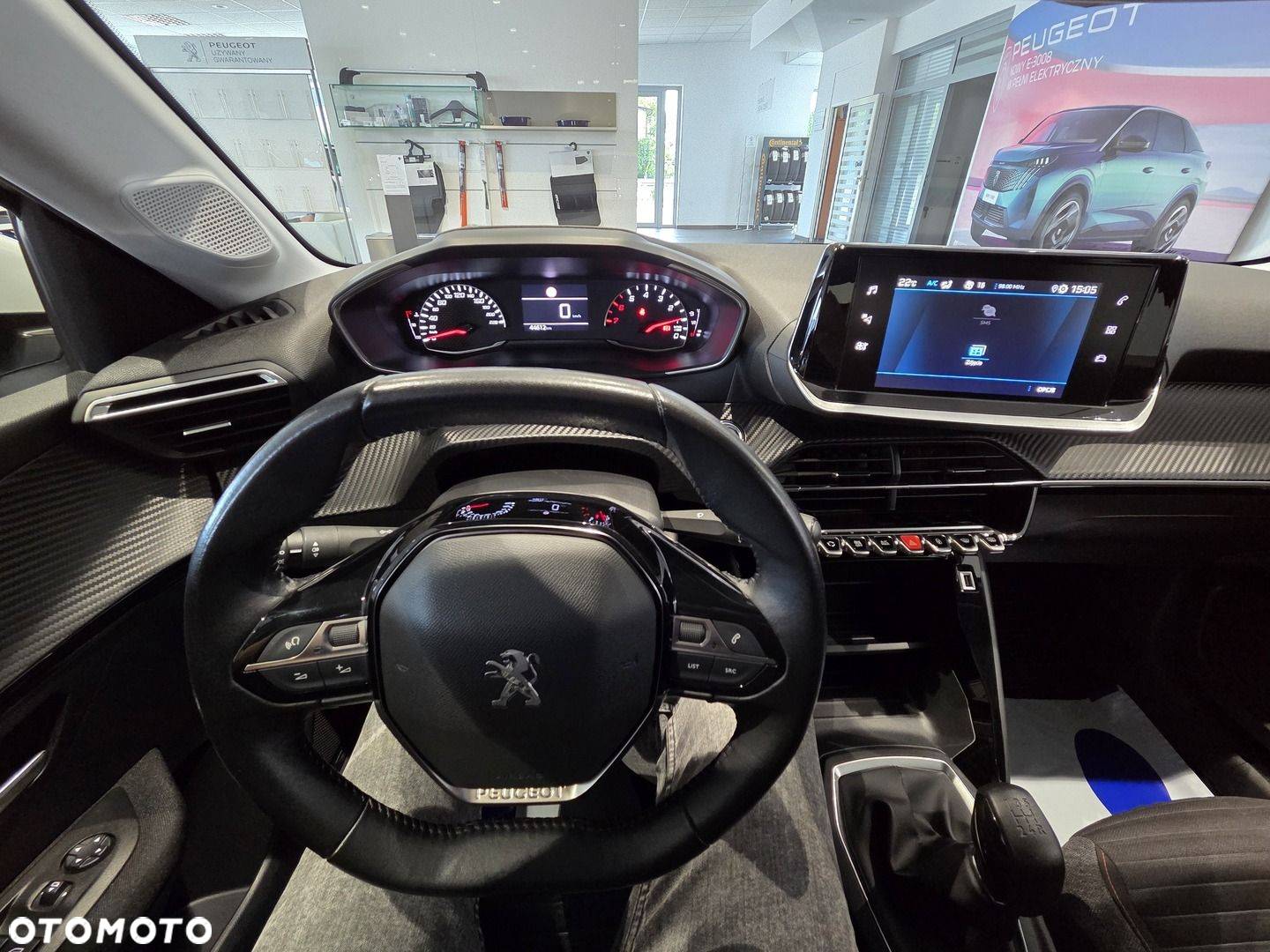 Peugeot 208 - 14
