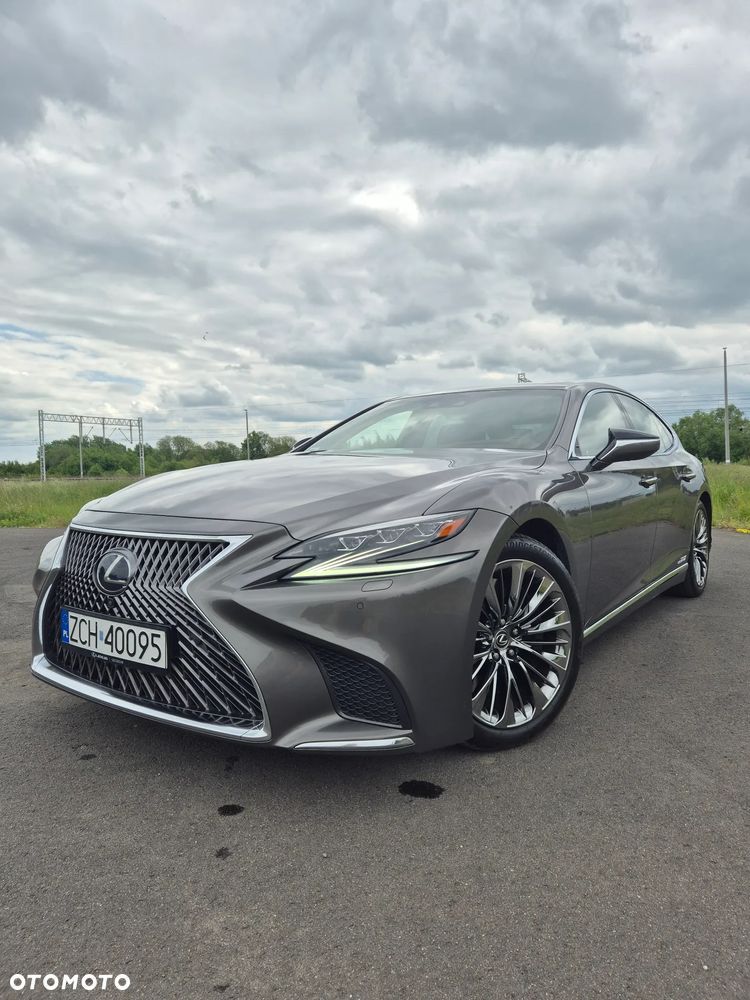 Lexus LS 500h Omotenashi AWD - 1