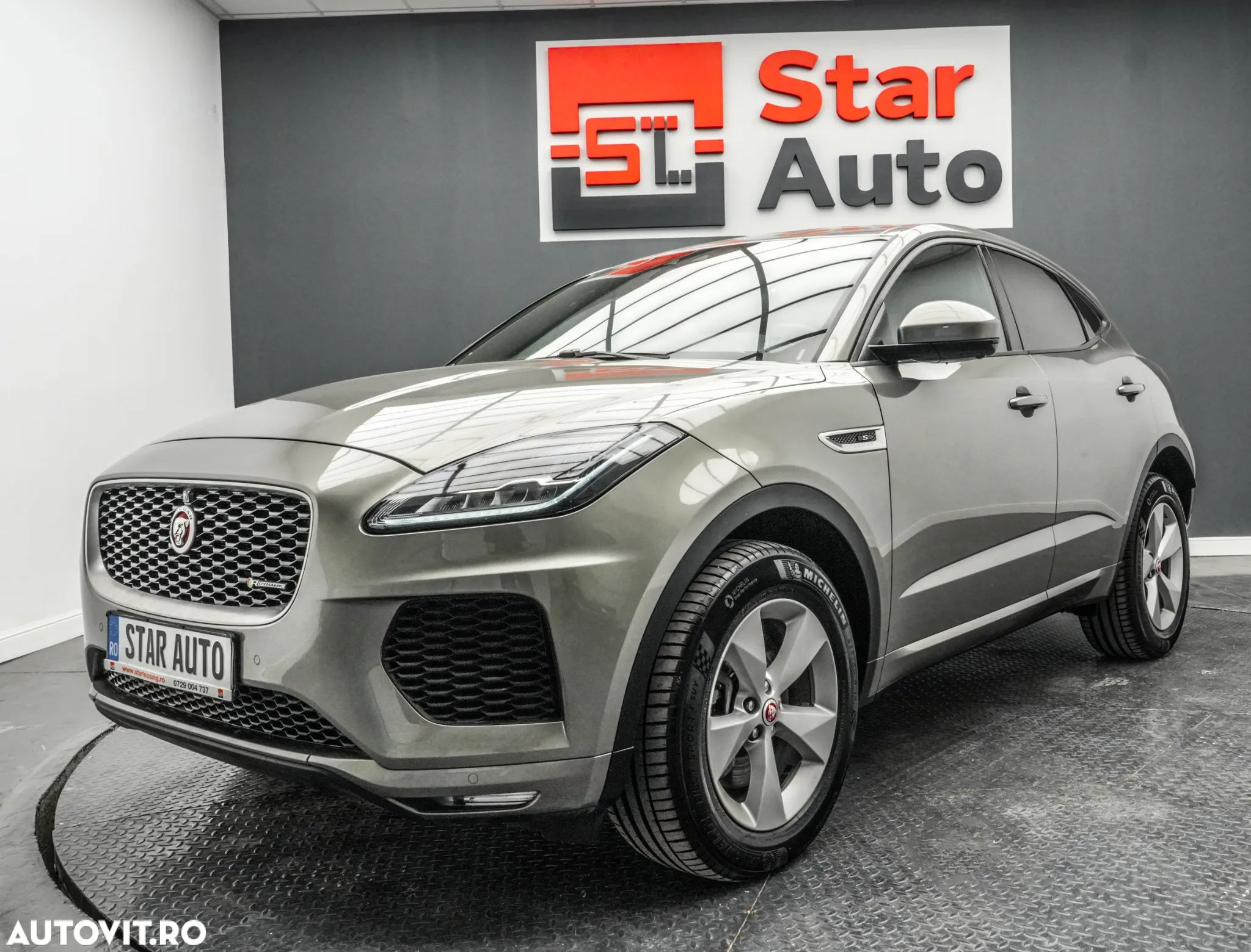 Jaguar E-Pace D240 AWD R-Dynamic S - 1