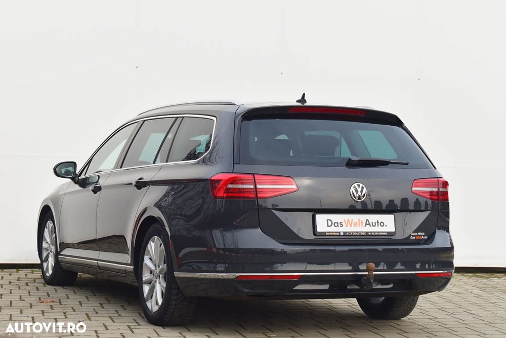 Volkswagen Passat 2.0 TDI DSG (BlueMotion Technology) Highline - 4