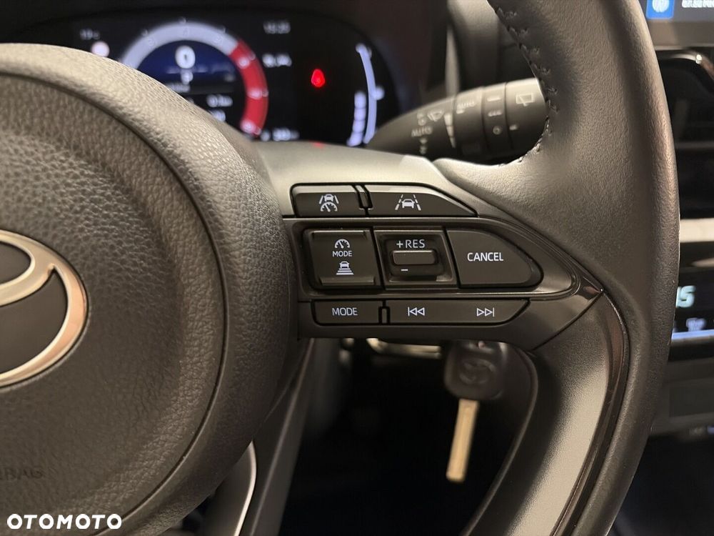 Toyota Yaris Cross Hybrid 1.5 Comfort - 15