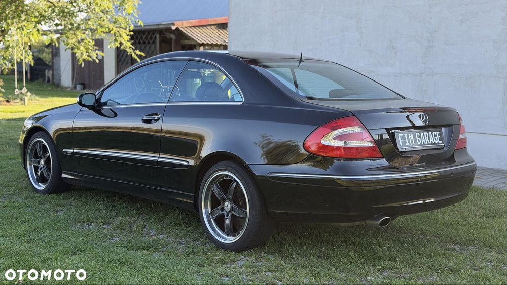 Mercedes-Benz CLK - 2