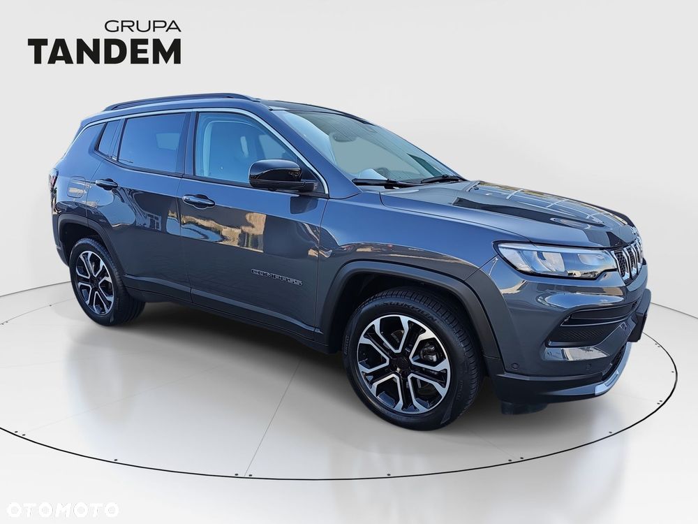 Jeep Compass - 4