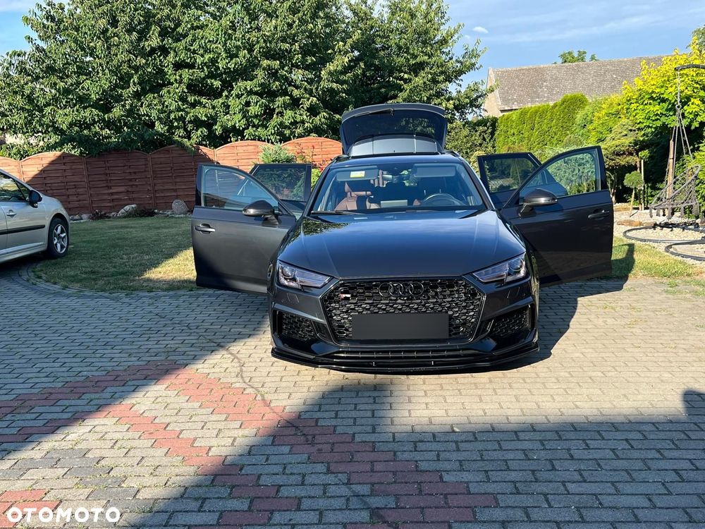 Audi A4 Avant 2.0 TDI Quattro S tronic - 25