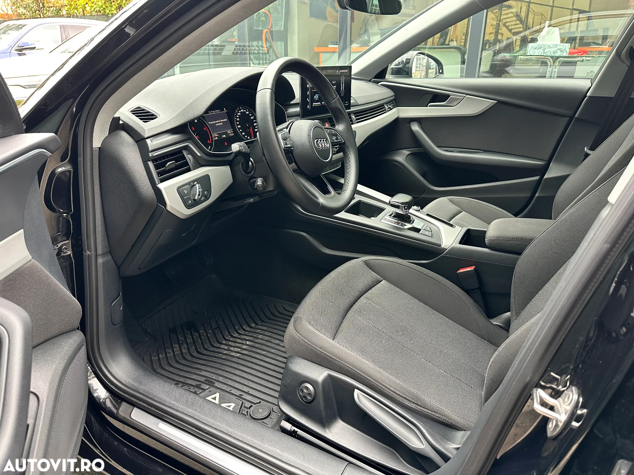 Audi A4 35 TDI S tronic MHEV Advanced - 8