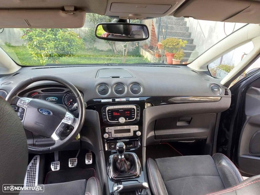 Ford S-Max 2.2 TDCi Titanium 7L - 14