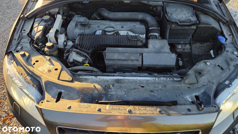 Volvo XC 70 T5 AWD Summum - 9