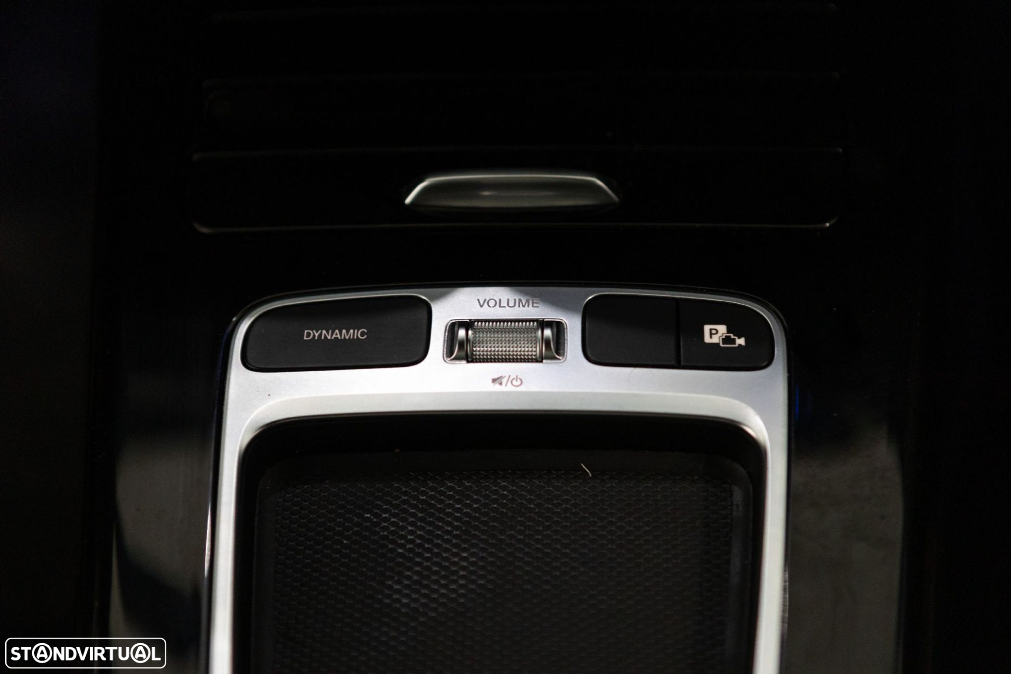 Mercedes-Benz A 180 7G-DCT Advanced AMG Line - 41