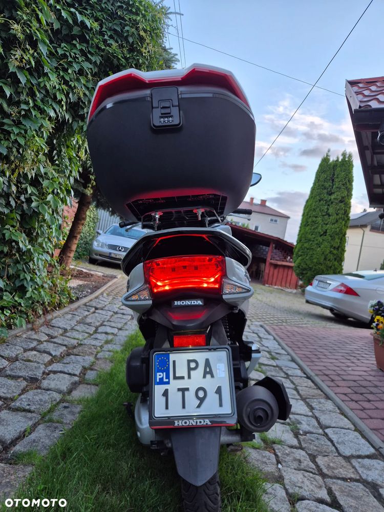 Honda PCX - 3