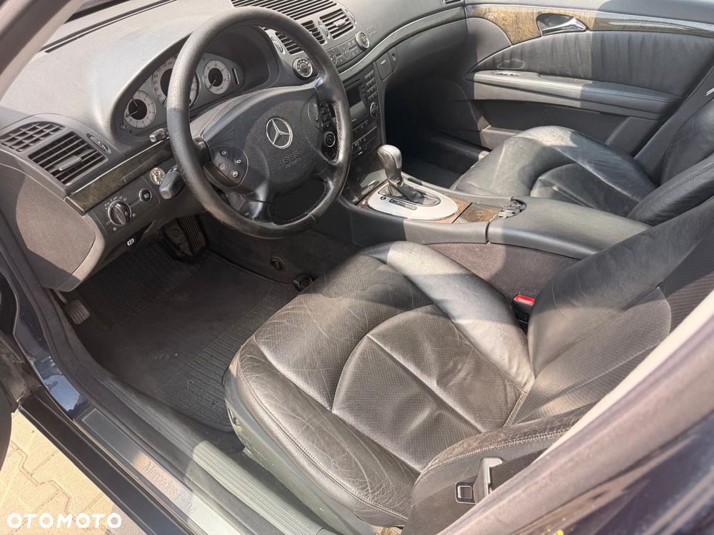 Mercedes-Benz Klasa E - 7