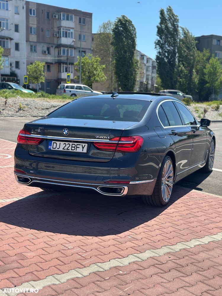 BMW Seria 7 - 4