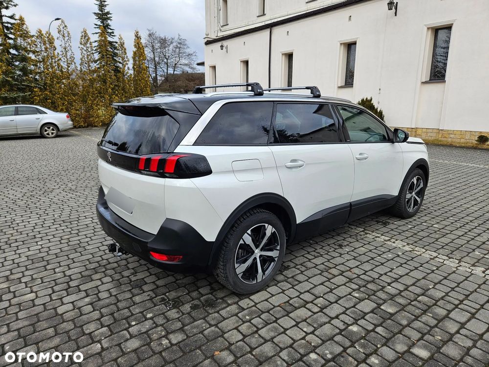 Peugeot 5008 1.2 PureTech Active Pack S&S EAT8 - 9