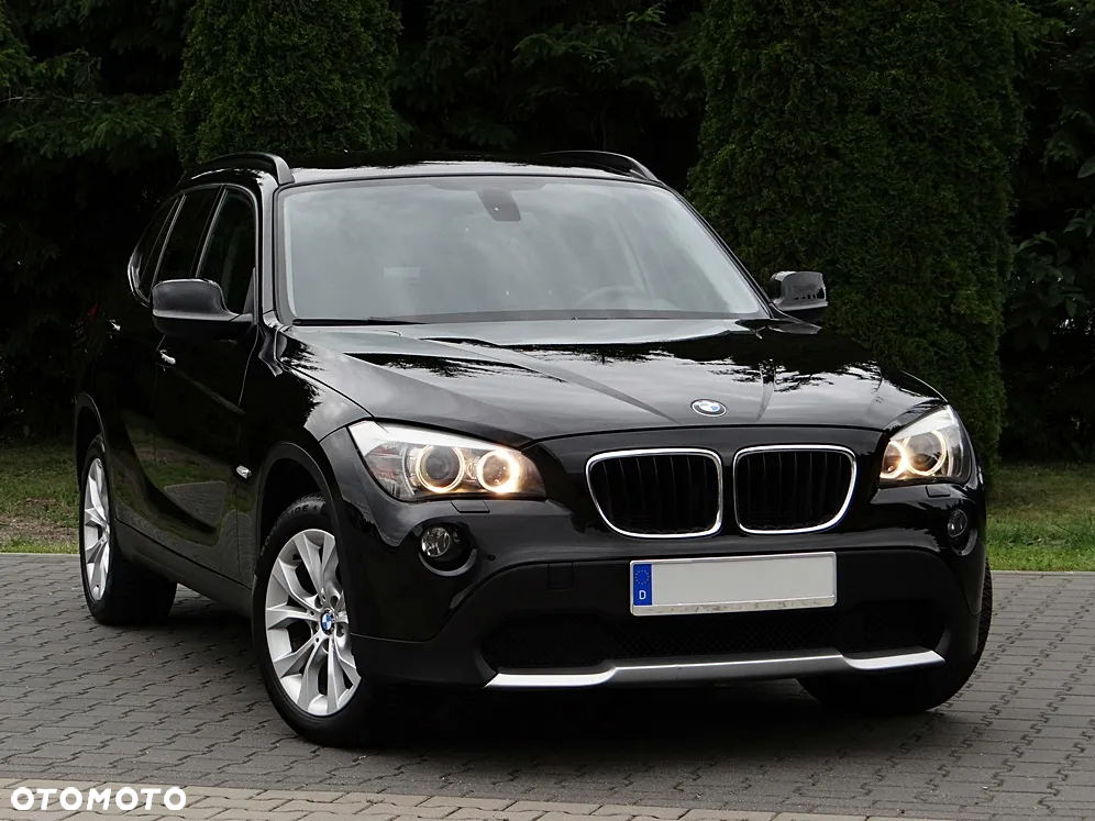 BMW X1 xDrive18d xLine - 10
